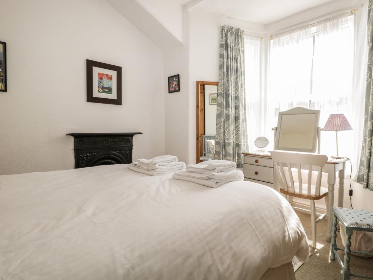 Honeysuckle Cottage, Craig Walk โบว์เนส ออน วินเดอเมียร์ ภายนอก รูปภาพ