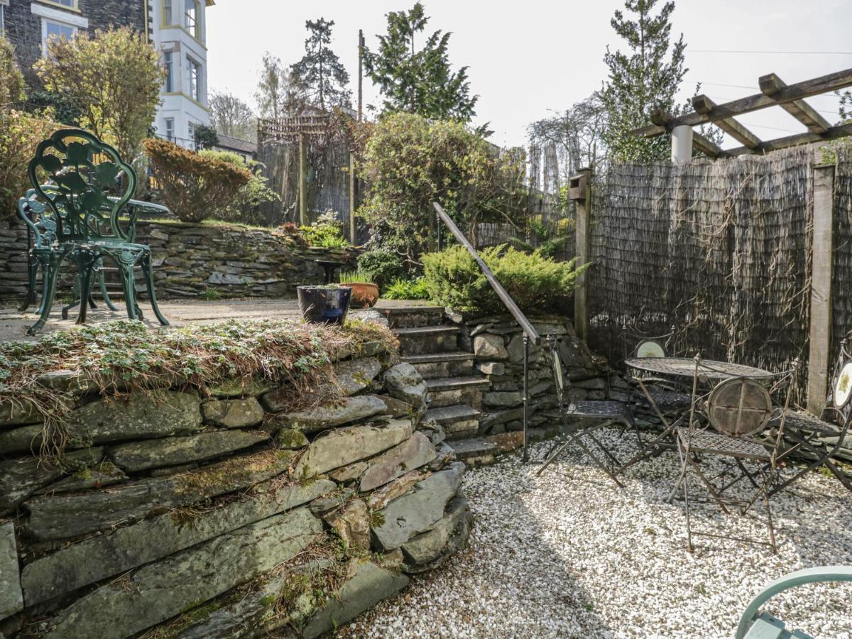 Honeysuckle Cottage, Craig Walk โบว์เนส ออน วินเดอเมียร์ ภายนอก รูปภาพ