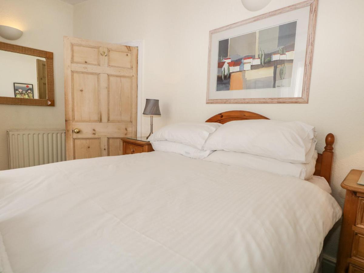 Honeysuckle Cottage, Craig Walk โบว์เนส ออน วินเดอเมียร์ ภายนอก รูปภาพ